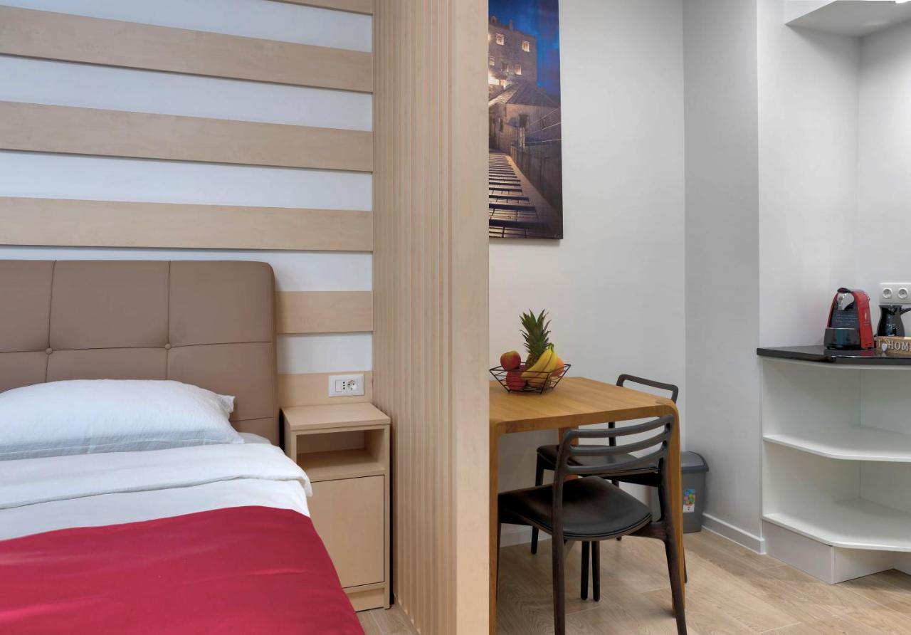 Luxury Studio Yasmine Downtown โมสตาร์ ภายนอก รูปภาพ
