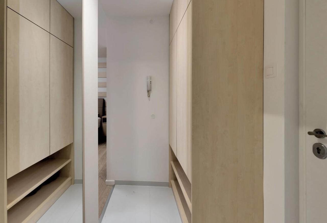 Luxury Studio Yasmine Downtown โมสตาร์ ภายนอก รูปภาพ