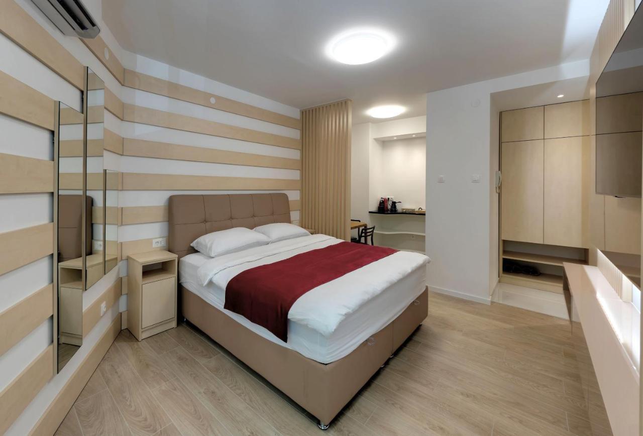 Luxury Studio Yasmine Downtown โมสตาร์ ภายนอก รูปภาพ