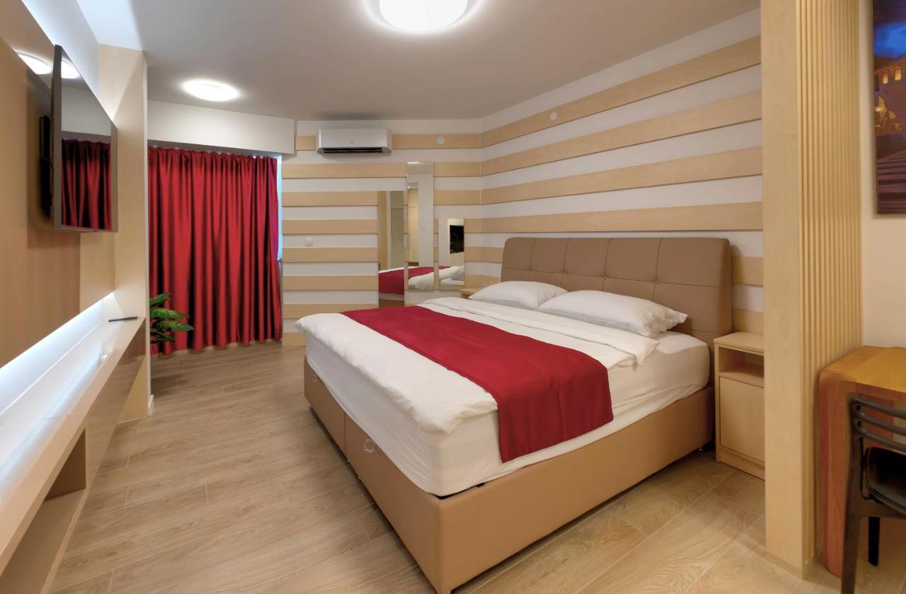 Luxury Studio Yasmine Downtown โมสตาร์ ภายนอก รูปภาพ