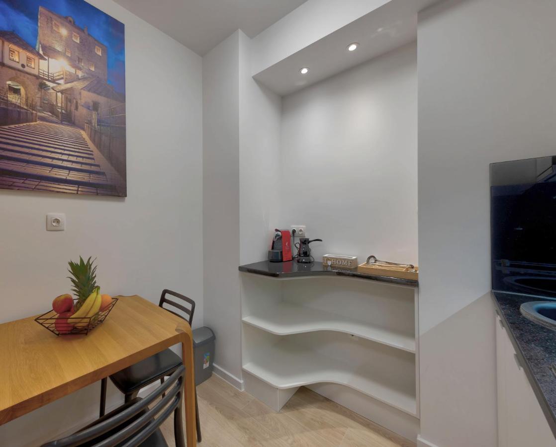 Luxury Studio Yasmine Downtown โมสตาร์ ภายนอก รูปภาพ